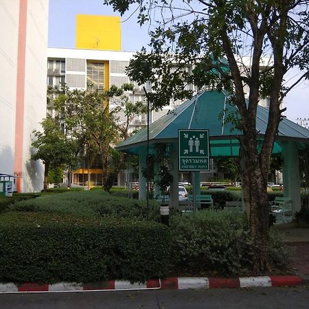 Savi Rooms Deluxe3 Nr Bangkokpiyavet Hospital Exterior photo